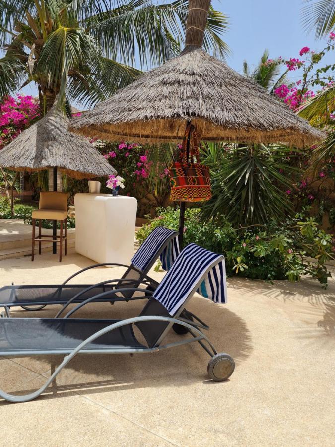 Le Souimanga Bleu Saly Bed & Breakfast ภายนอก รูปภาพ