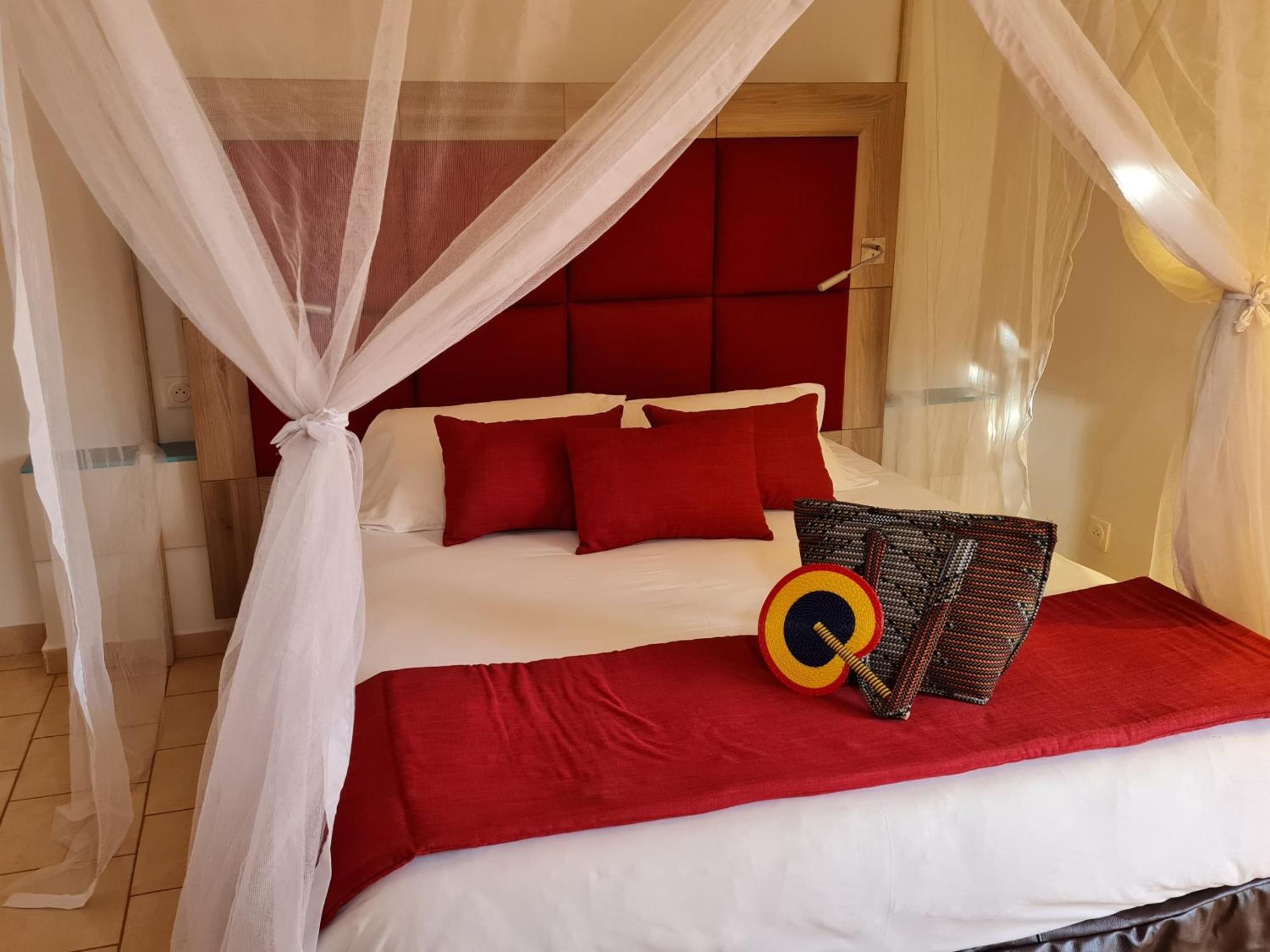 Le Souimanga Bleu Saly Bed & Breakfast ห้อง รูปภาพ